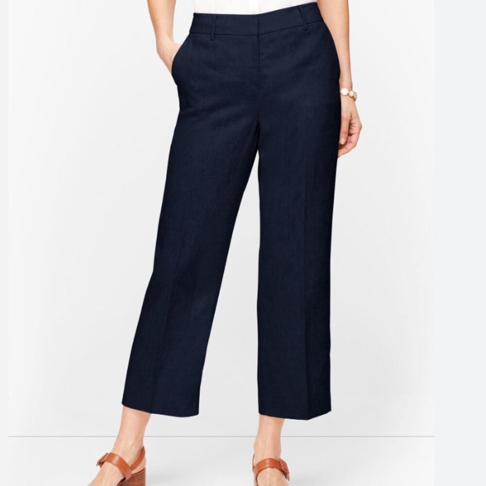 Talbots Straight Leg Cropped Black Trouser size 8P